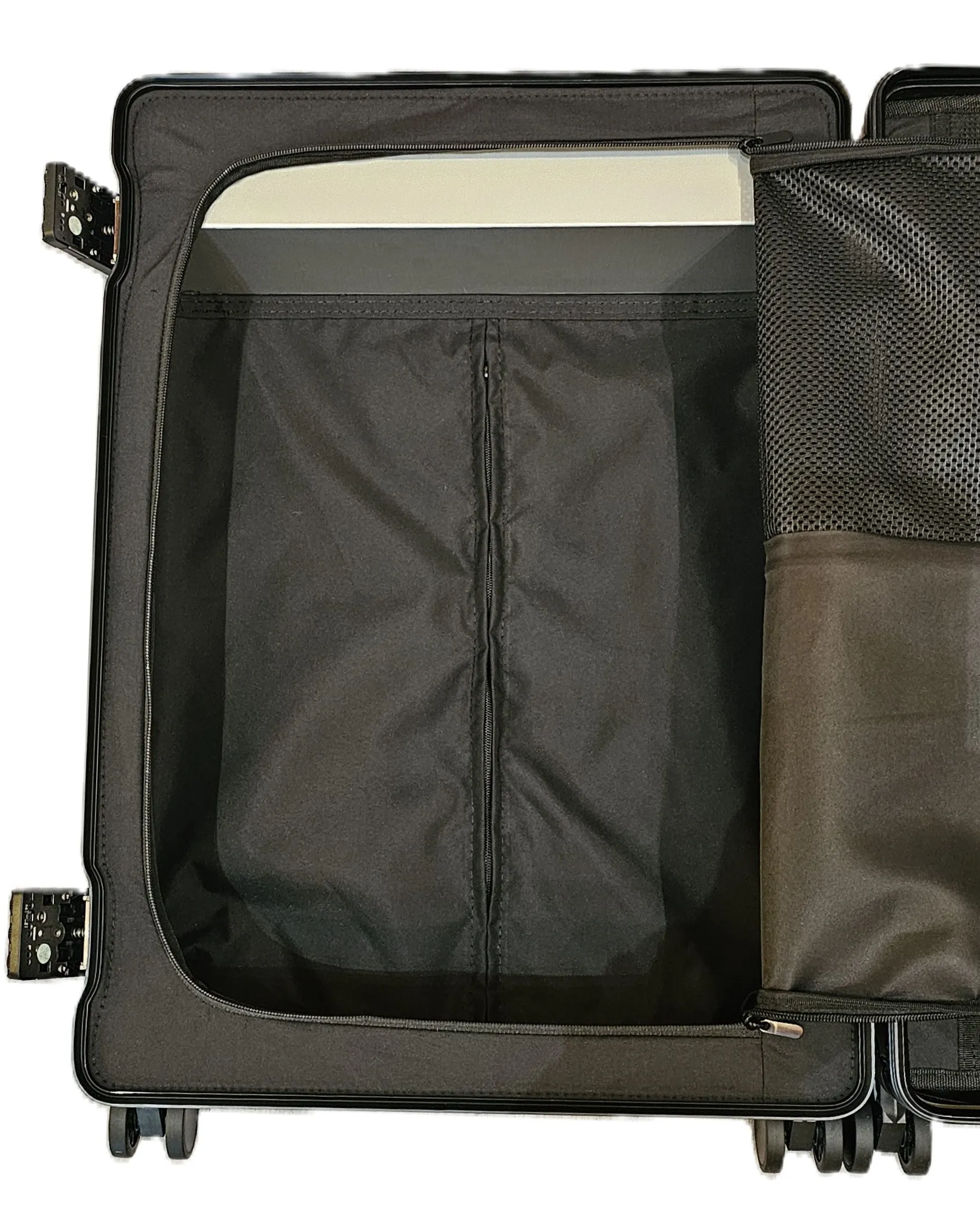 25" Professional Flight Crew 2-Wheel Roll Aboard