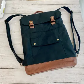 Backpack in Black Canvas, Chestnut