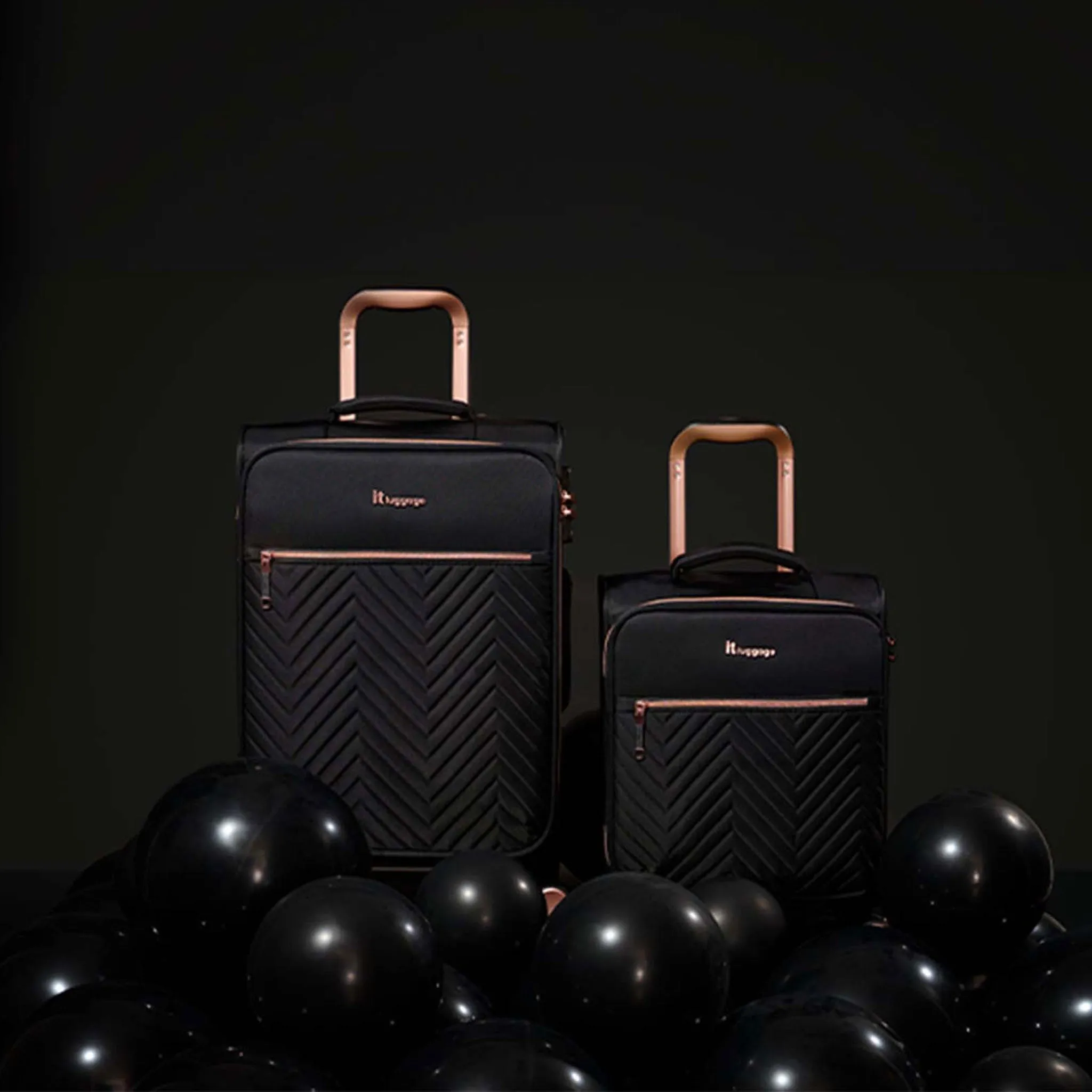 Bewitching - Cabin (Black)