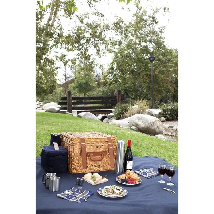 Canterbury Picnic Basket, Navy with Plaid