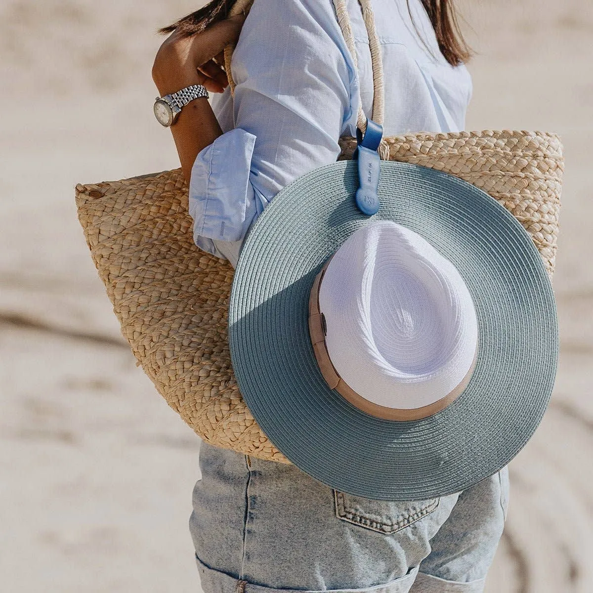 Hat Clip- Klipsta Magnetic Hat Clip with unique lock feature: Navy