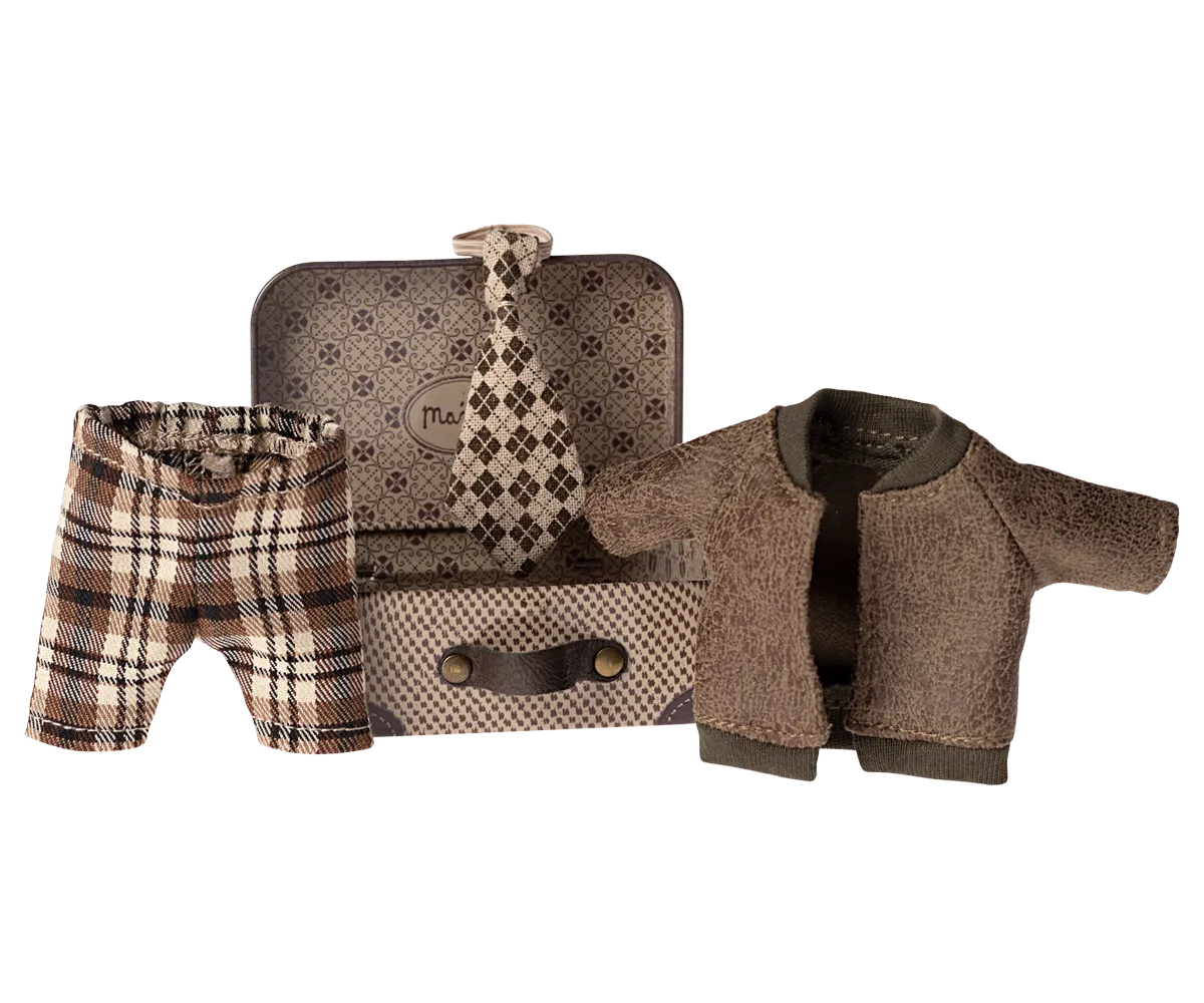 Jacket Pants & Tie in Suitcase Grandpa Mouse | Maileg