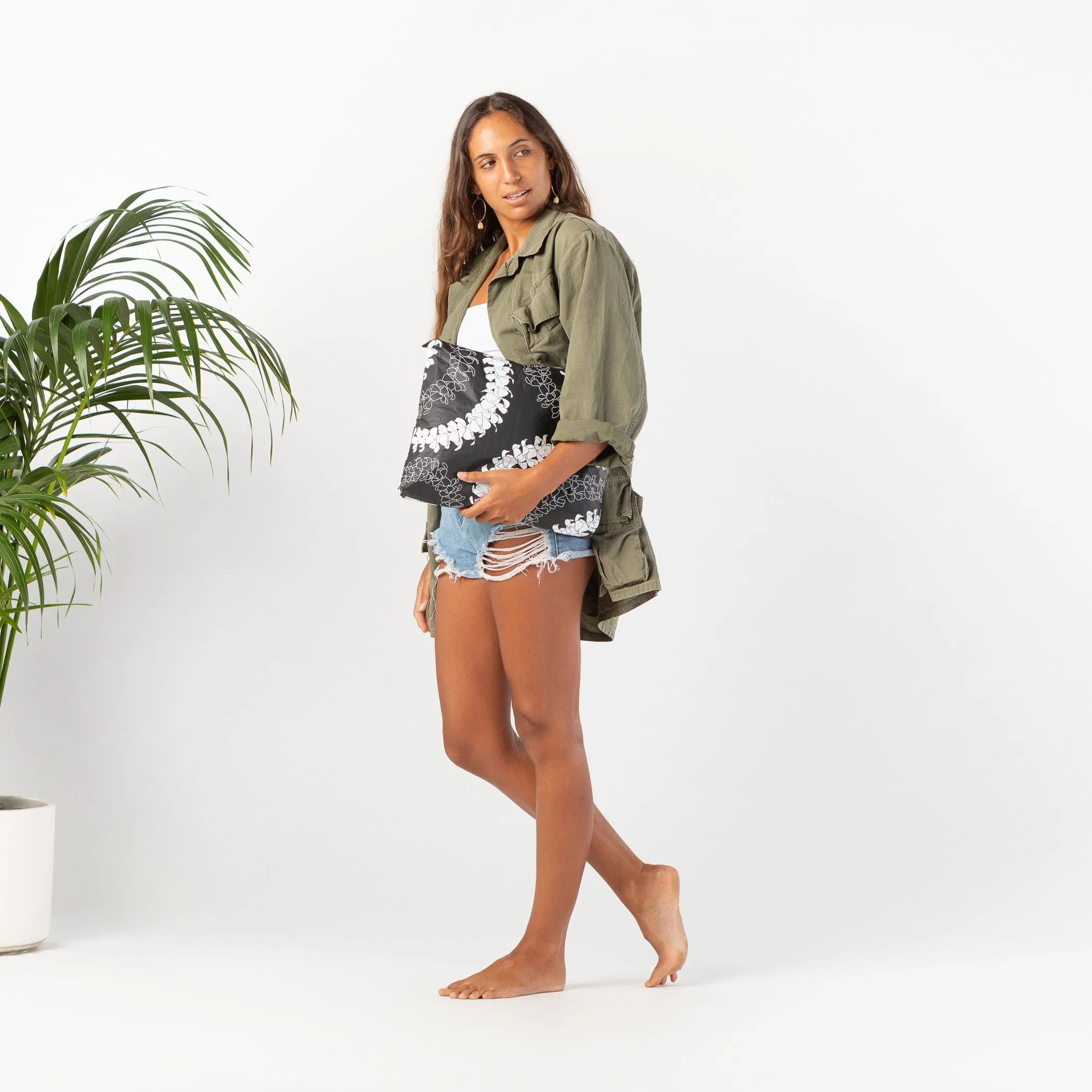 MAX Pouch | Puakenikeni