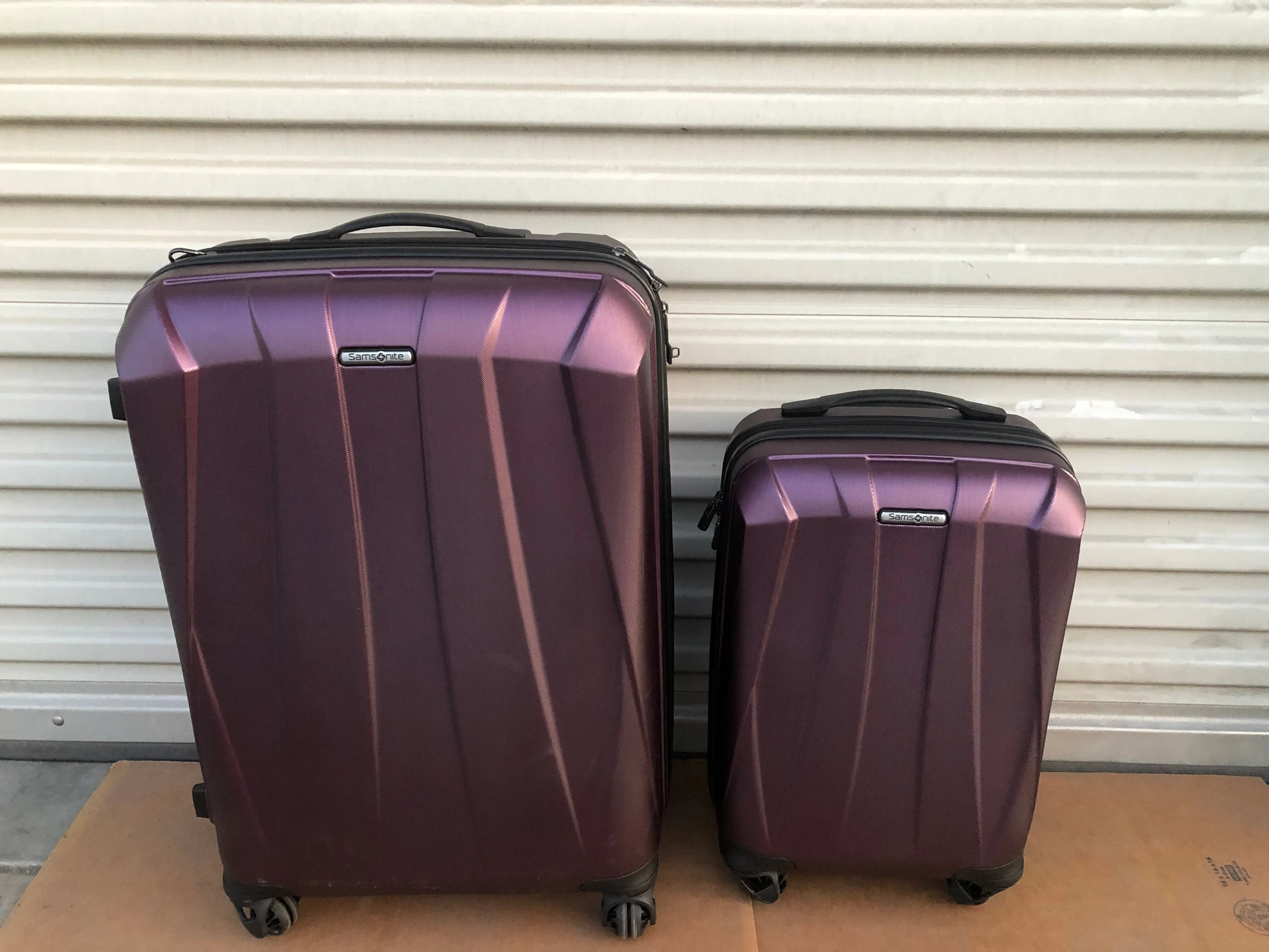 Pre owned Samsonite hard shell purple luggage 2 piece set