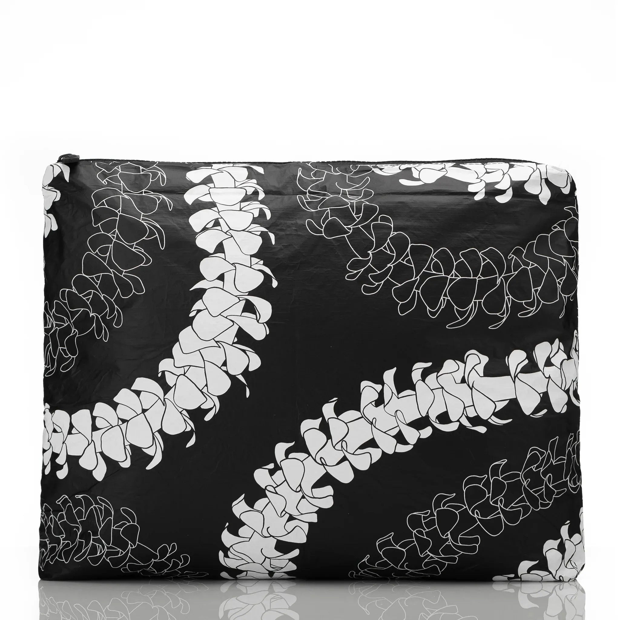 Puakenikeni Max Pouch