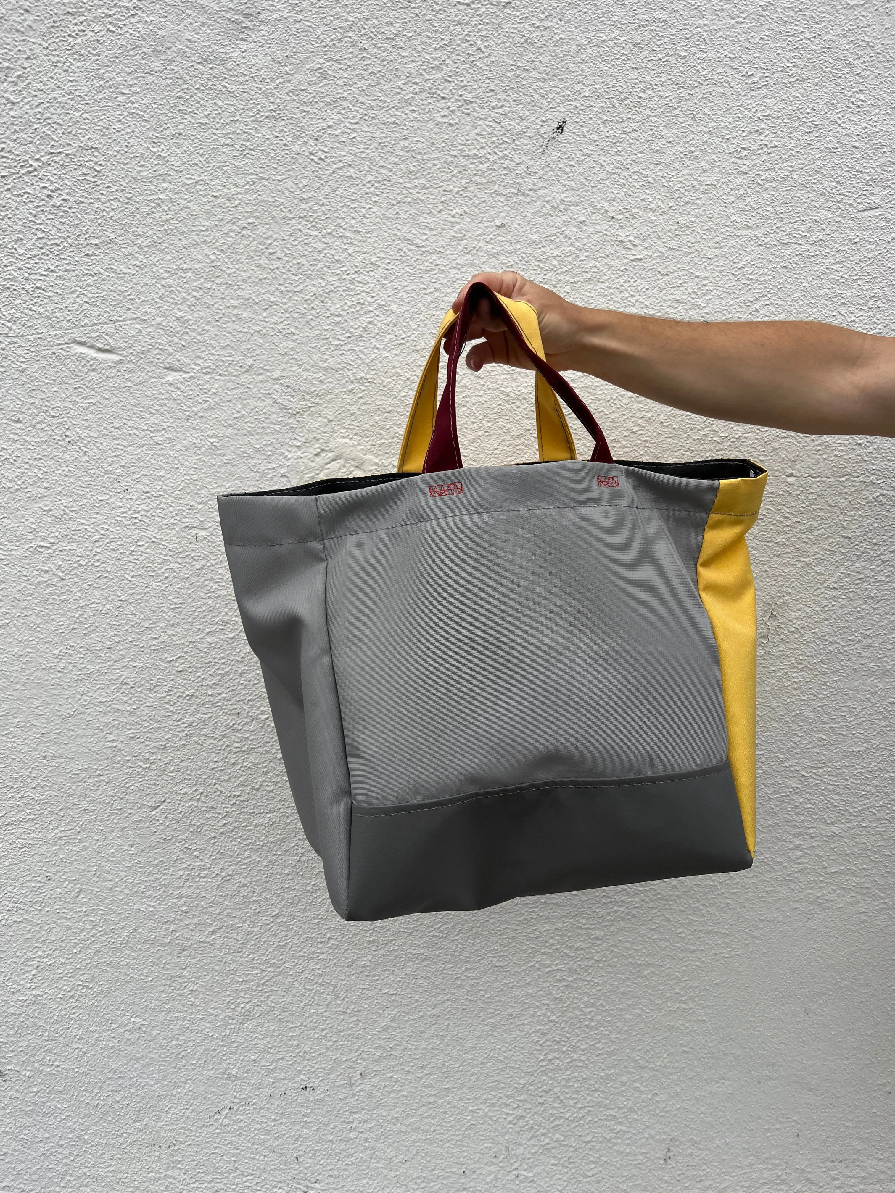 Upcycled Beach Bag short handle